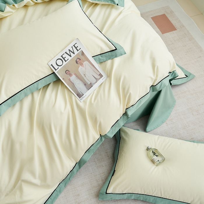 91家纺网 家纺一手货源 找家纺 小懒猪 2024新款全棉斜纹精梳棉双拼色拼角包边款四件套 拼角奶昔白-烟波绿