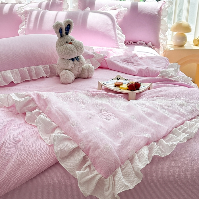 91家纺网 家纺一手货源 找家纺 唐人居 2025新款韩版花边泡泡纱夏被四件套--简爱  简爱 粉