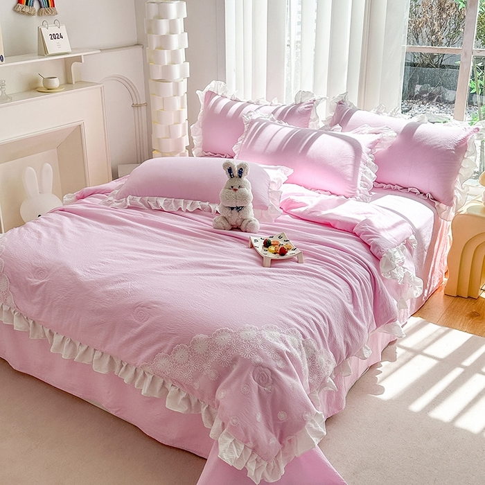 91家纺网 家纺一手货源 找家纺 唐人居 2025新款韩版花边泡泡纱夏被四件套--简爱  简爱 粉