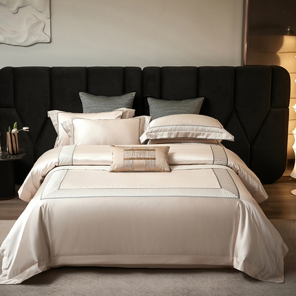 91家纺网 家纺一手货源 找家纺 （总）JUICY 橘滋家纺 2024新款顶级鎏金高精密色织-米兰系列