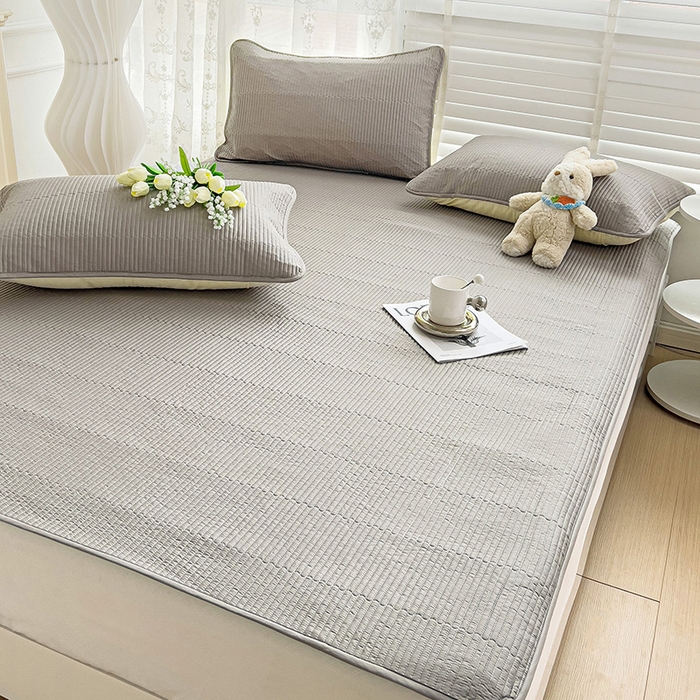 91家纺网 家纺一手货源 找家纺 羽爱2024新款全棉直角纯色床盖床垫 浅灰