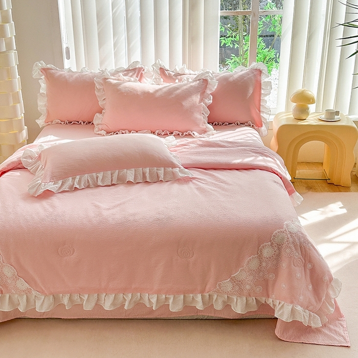 91家纺网 家纺一手货源 找家纺 唐人居 2025新款韩版花边泡泡纱夏被四件套--简爱  简爱 玉