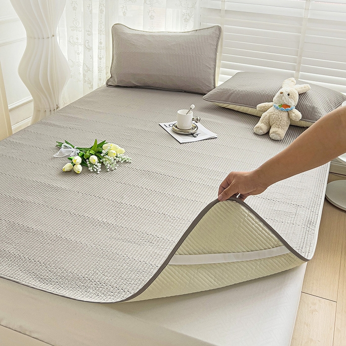 91家纺网 家纺一手货源 找家纺 羽爱2024新款全棉直角纯色床盖床垫 浅灰