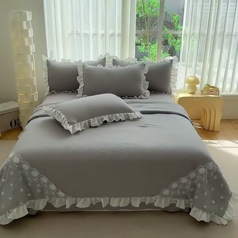 91家纺网 家纺一手货源 找家纺 唐人居 2025新款韩版花边泡泡纱夏被四件套--简爱  简爱 灰
