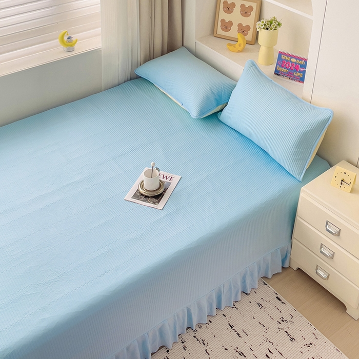 91家纺网 家纺一手货源 找家纺 羽爱2024新款A类全棉纯色榻榻米床盖 天蓝