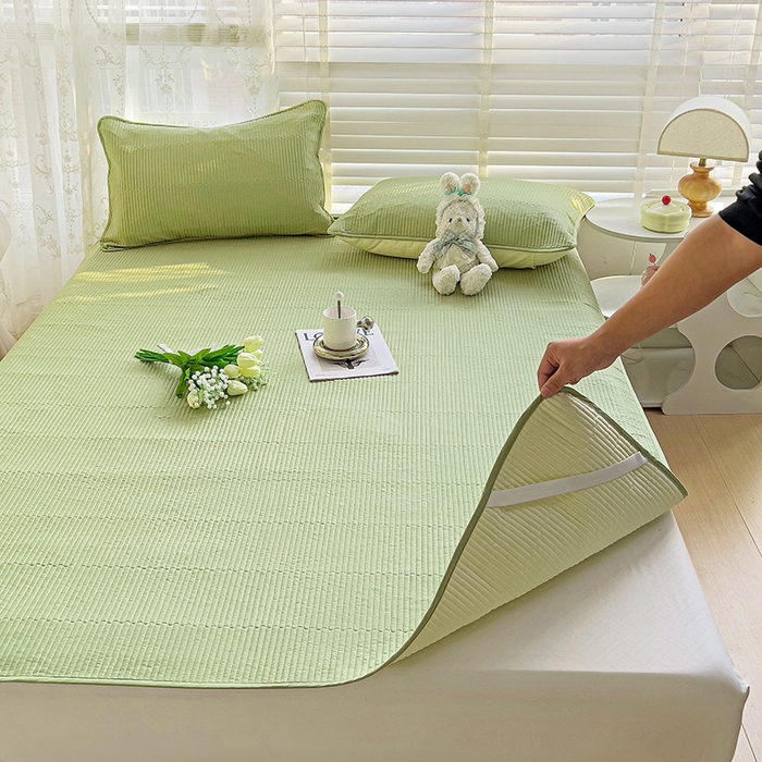 91家纺网 家纺一手货源 找家纺 羽爱2024新款全棉直角纯色床盖床垫 浅绿