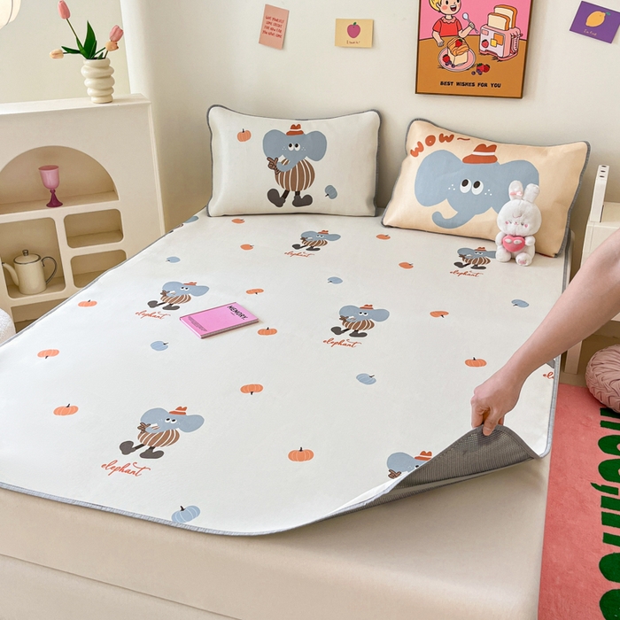 91家纺网 家纺一手货源 找家纺 寐居家纺 2024新款A类时尚印花凉感冰丝凉席 象小贝