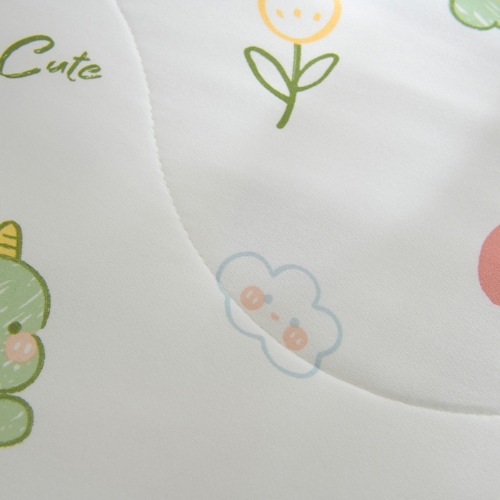 91家纺网 家纺一手货源 找家纺 圣楚家纺  2024新款A类针织棉印花夏被夏凉被空调被 恐龙宝宝