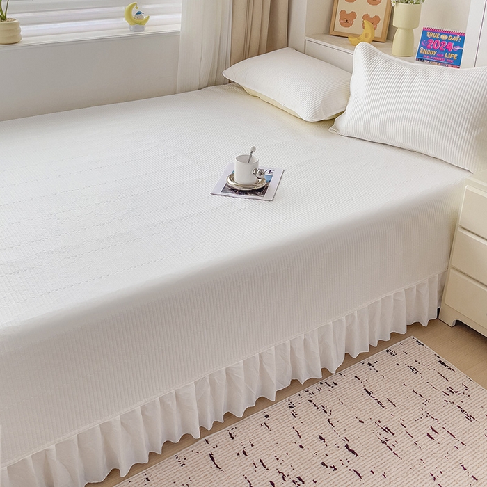 91家纺网 家纺一手货源 找家纺 羽爱2024新款A类全棉纯色榻榻米床盖 奶白