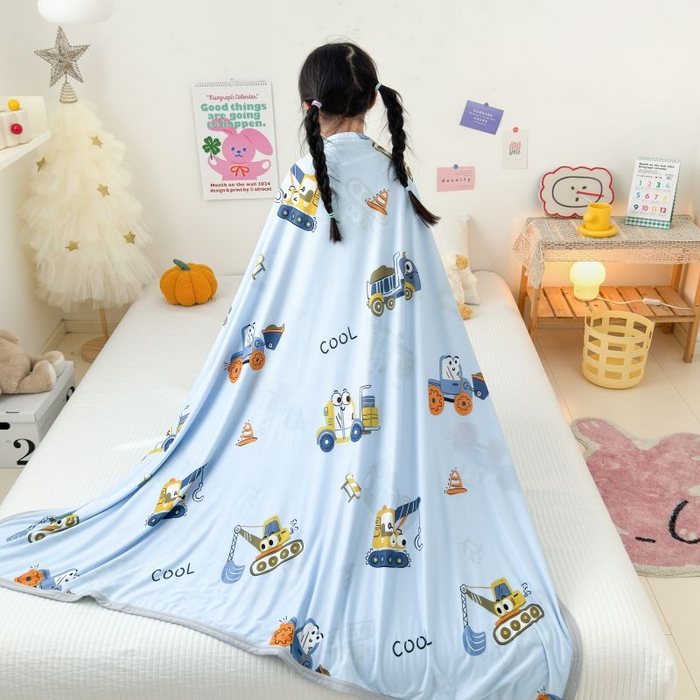 91家纺网 家纺一手货源 找家纺 星期八 2024新款舒适亲肤婴儿裸睡级卡通印花凉感毯 挖掘机