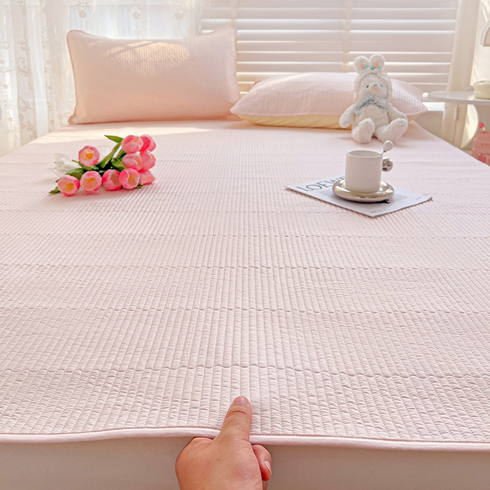 91家纺网 家纺一手货源 找家纺 羽爱2024新款全棉直角纯色床盖床垫 浅玉