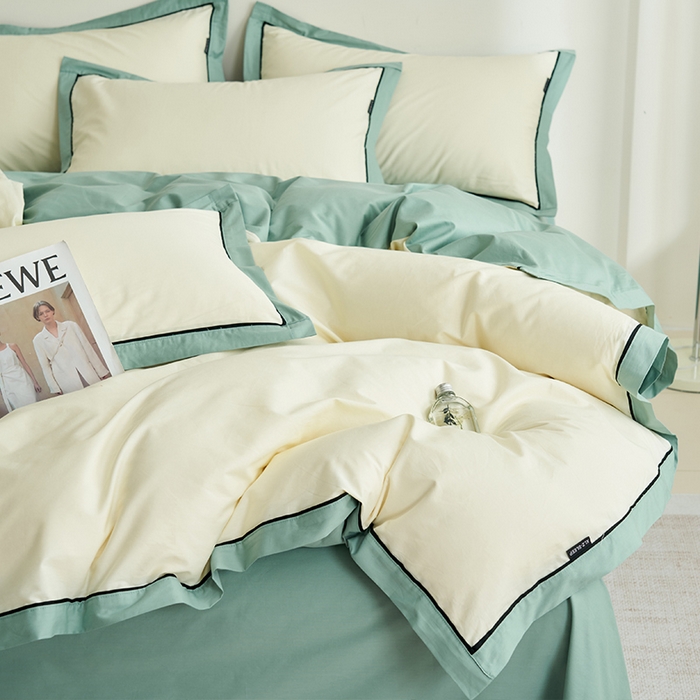 91家纺网 家纺一手货源 找家纺 小懒猪 2024新款全棉斜纹精梳棉双拼色拼角包边款四件套 拼角奶昔白-烟波绿