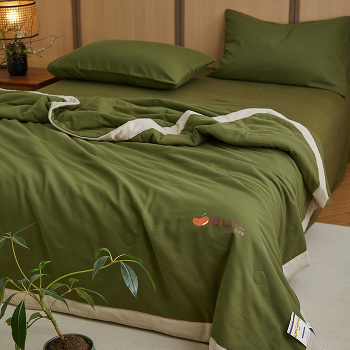 91家纺网 家纺一手货源 找家纺 梦享生活家居 2024新款A类双层纱全棉提花大豆夏被 橄榄绿