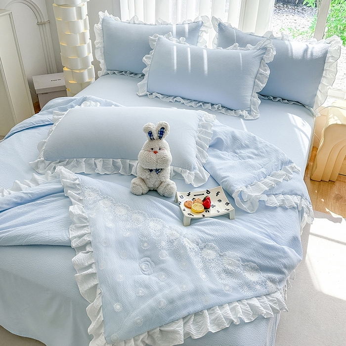 91家纺网 家纺一手货源 找家纺 唐人居 2025新款韩版花边泡泡纱夏被四件套--简爱  简爱 蓝