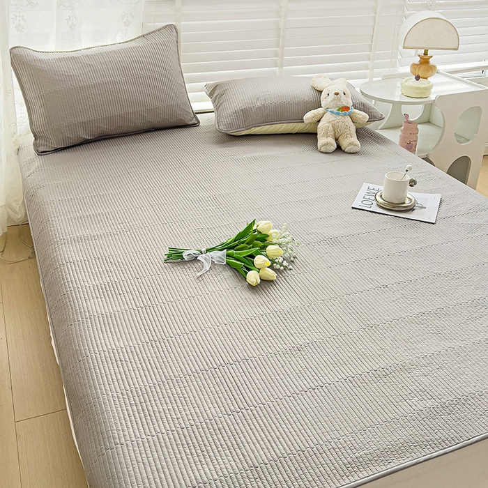 91家纺网 家纺一手货源 找家纺 羽爱2024新款全棉直角纯色床盖床垫 浅灰