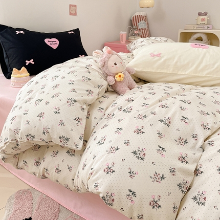 91家纺网 家纺一手货源 找家纺 花漾 2024新款ins毛巾绣小清新多巴胺田园风13372全棉纯棉四件套 小苍兰