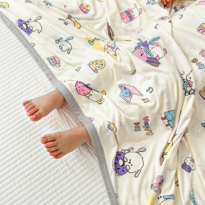 91家纺网 家纺一手货源 找家纺 星期八 2024新款舒适亲肤婴儿裸睡级卡通印花凉感毯 音乐派对