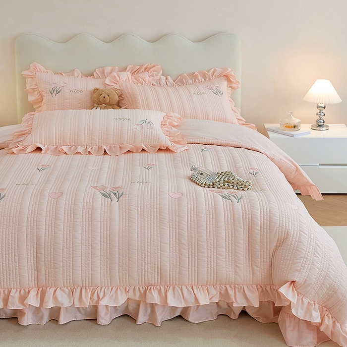 91家纺网 家纺一手货源 找家纺 OL家纺 2024新款水洗全棉被套刺绣床盖夹棉三件套四件套 郁金香-公主粉