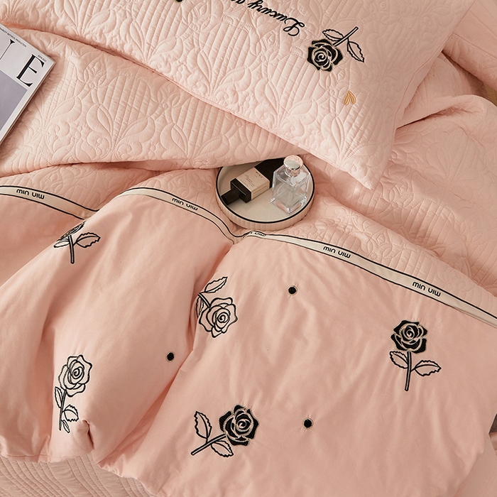 91家纺网 家纺一手货源 找家纺 （总）OL家纺 2024新款水洗全棉被套刺绣床盖夹棉三件套四件套