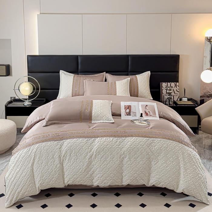 91家纺网 家纺一手货源 找家纺 芯贝儿 2024款刺绣提花浮雕路易水洗真丝四件套 浮雕路易--奶咖