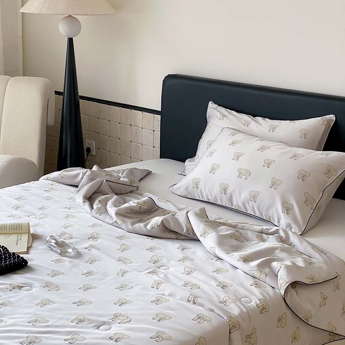 91家纺网 家纺一手货源 找家纺 汇庭 2024新款雅棉天丝可机洗夏被棚拍 多多象灰