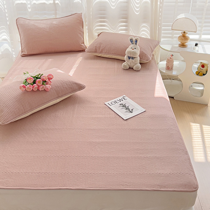 91家纺网 家纺一手货源 找家纺 羽爱2024新款全棉直角纯色床盖床垫 豆沙