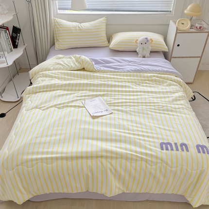 91家纺网 家纺一手货源 找家纺 （总）子钦家纺 2024新款水洗棉毛巾绣夏被夏被四件套时尚条纹系列