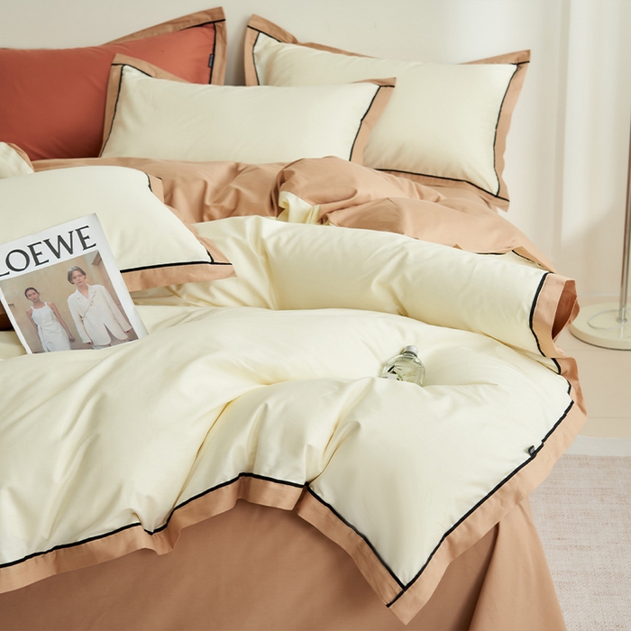 91家纺网 家纺一手货源 找家纺 小懒猪 2024新款全棉斜纹精梳棉双拼色拼角包边款四件套 拼角奶昔白-茶棕