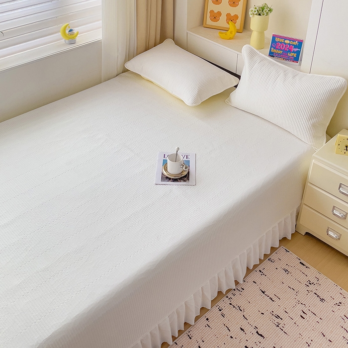 91家纺网 家纺一手货源 找家纺 羽爱2024新款A类全棉纯色榻榻米床盖 奶白