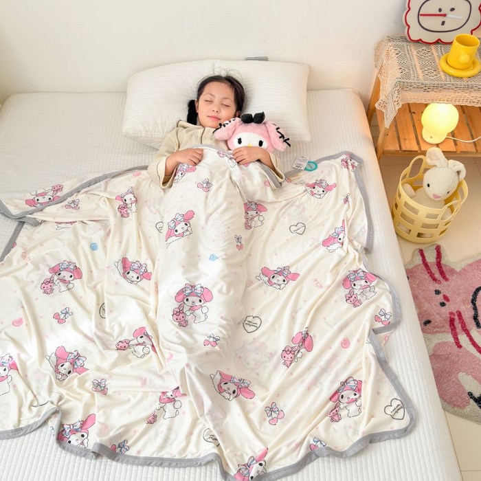 91家纺网 家纺一手货源 找家纺 星期八 2024新款舒适亲肤三丽鸥婴儿裸睡级凉感毯 波点美乐蒂