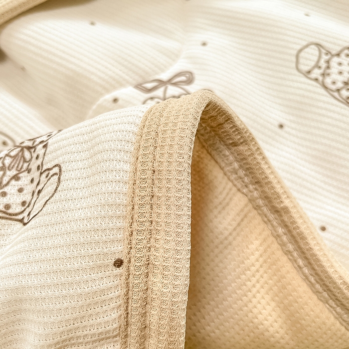 91家纺网 家纺一手货源 找家纺 美梦里 2024新款A类针织华夫格夏被夏凉被空调被子 四叶草