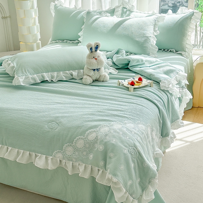 91家纺网 家纺一手货源 找家纺 唐人居 2025新款韩版花边泡泡纱夏被四件套--简爱  简爱 绿