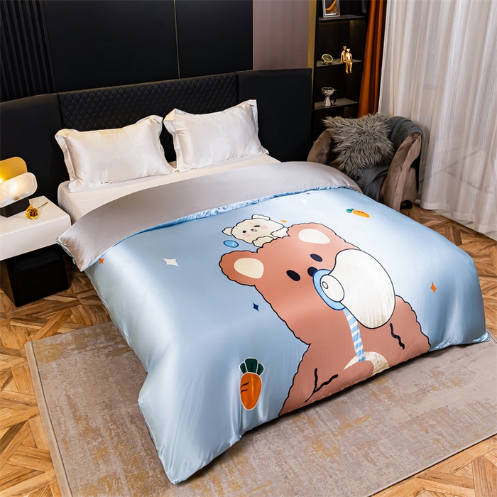 91家纺网 家纺一手货源 找家纺 2025年新款大版冰丝被套 抱抱熊-大版冰丝被套