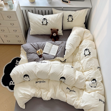 91家纺网 家纺一手货源 找家纺 （总）红嘴企鹅 2025新款毛巾绣全棉卡通四件套