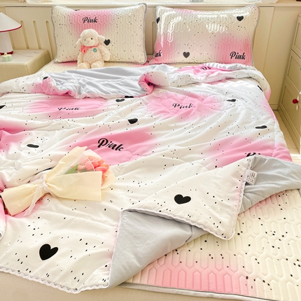 寐居家纺 2024新款时尚印花凉感丝乳胶凉席小花边夏被四件套系列 粉色恋人