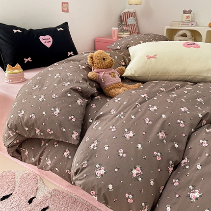 91家纺网 家纺一手货源 找家纺 花漾 2024新款ins毛巾绣小清新多巴胺田园风13372全棉纯棉四件套 美拉德小花