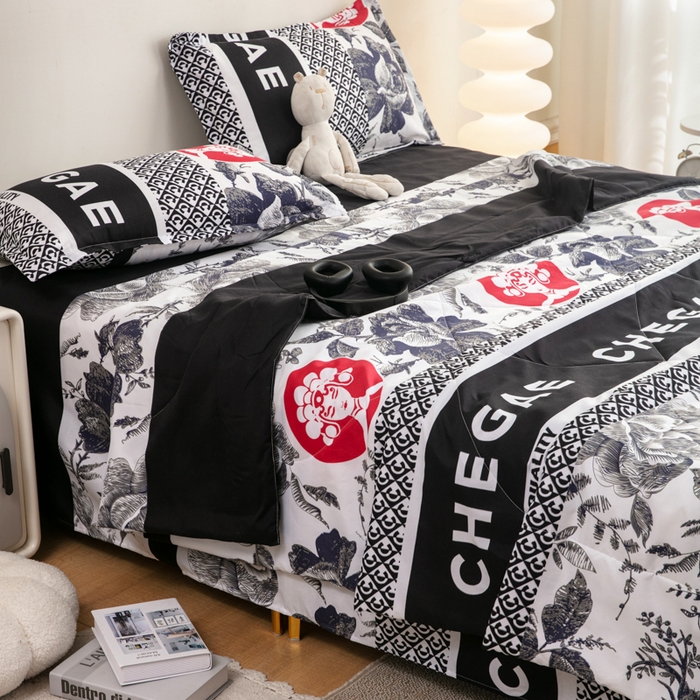 91家纺网 家纺一手货源 找家纺 乐居坊 2024新款亲肤舒适印花芦荟棉夏凉被四件套 霸王茶姬