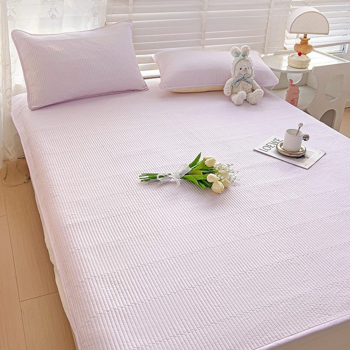 91家纺网 家纺一手货源 找家纺 羽爱2024新款全棉直角纯色床盖床垫 浅紫