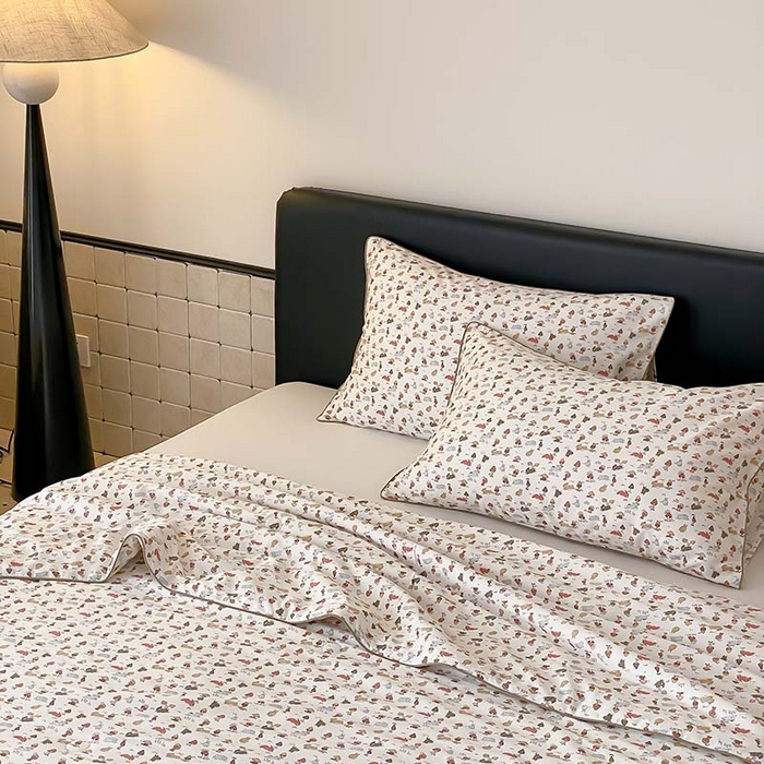 91家纺网 家纺一手货源 找家纺 汇庭 2024新款雅棉天丝可机洗夏被棚拍 蘑菇君