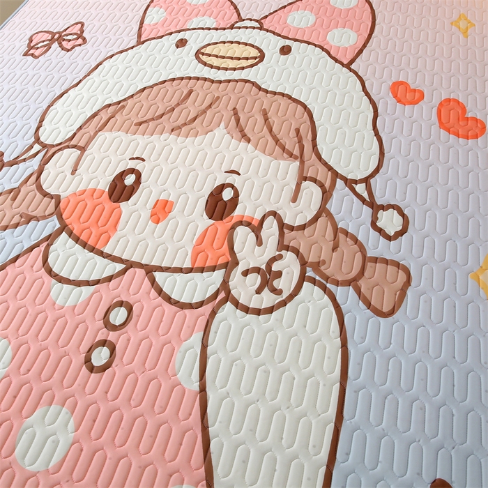 91家纺网 家纺一手货源 找家纺 美丽折家纺 2025新款6mm厚大版卡通乳胶凉席 波点女孩