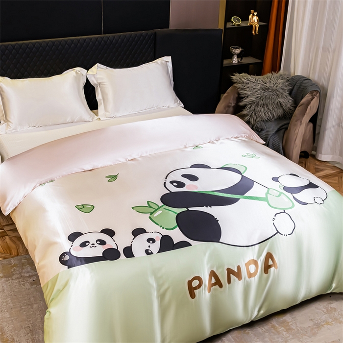 91家纺网 家纺一手货源 找家纺 2025年新款大版冰丝被套 熊猫乐园-大版冰丝被套
