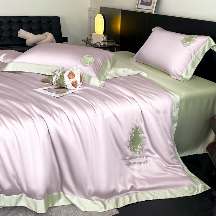 91家纺网 家纺一手货源 找家纺 爱缦 2024新款60支奥地利兰精四件套--洛丽塔系列 乌梅子酱