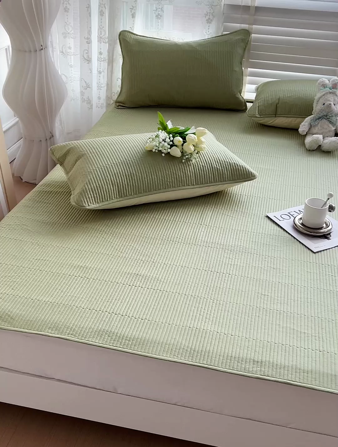 91家纺网 家纺一手货源 找家纺 羽爱2024新款全棉直角纯色床盖床垫 浅绿