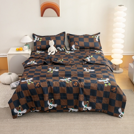 91家纺网 家纺一手货源 找家纺 乐居坊 2024新款亲肤舒适印花芦荟棉夏凉被四件套 轻奢风