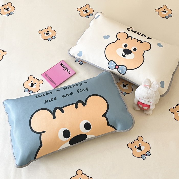 91家纺网 家纺一手货源 找家纺 寐居家纺 2024新款A类时尚印花凉感冰丝凉席 英伦熊仔