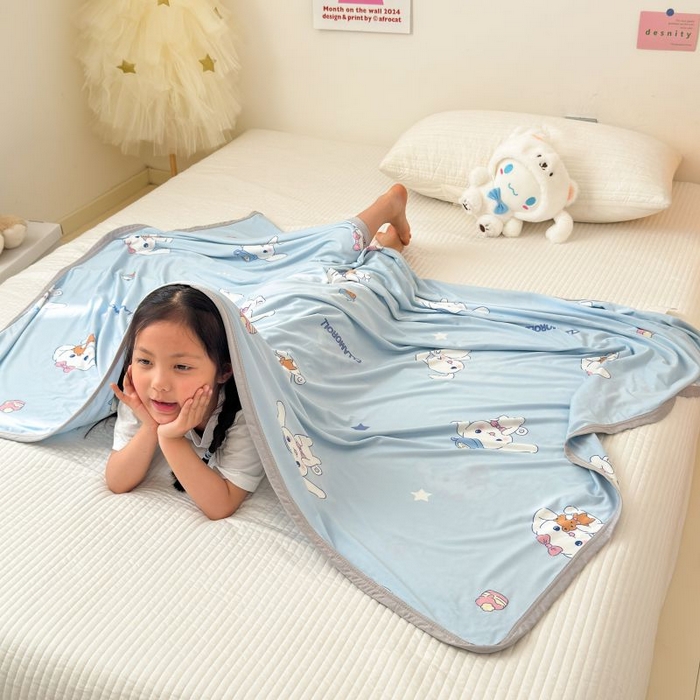 91家纺网 家纺一手货源 找家纺 星期八 2024新款舒适亲肤婴儿裸睡级卡通印花凉感毯 狗狗乐园