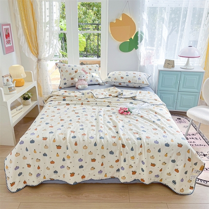 91家纺网 家纺一手货源 找家纺 梦依依 2025新款全棉双层纱贝壳边夏被四件套 南瓜派