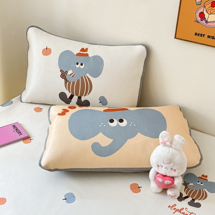 91家纺网 家纺一手货源 找家纺 寐居 2024新款时尚印花冰丝席大版枕套 象小贝