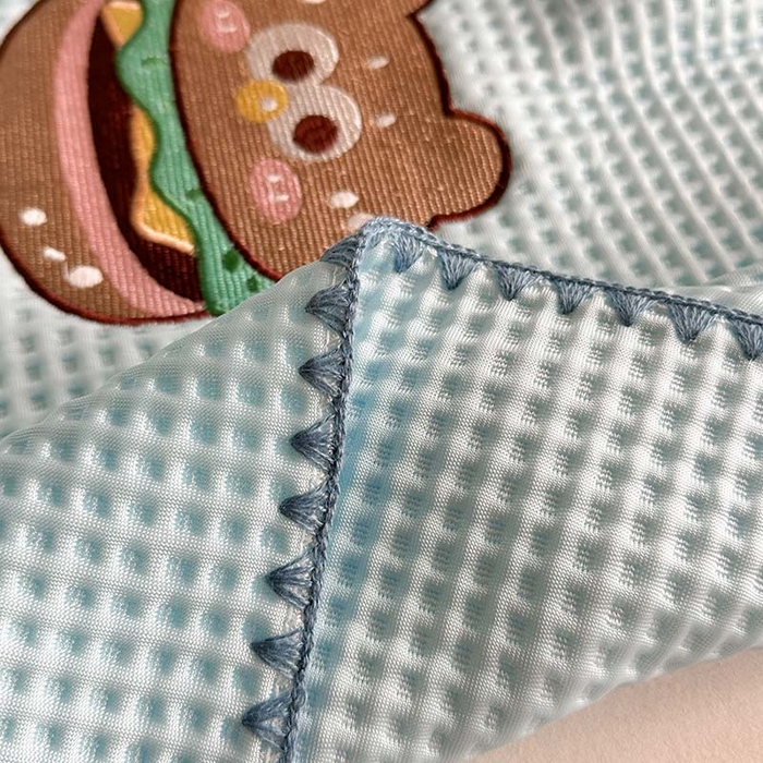 91家纺网 家纺一手货源 找家纺 柚子YOUTH 2024新款双面华夫格盖毯空调毯 疯狂星期四