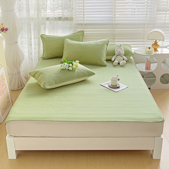 91家纺网 家纺一手货源 找家纺 羽爱2024新款全棉直角纯色床盖床垫 浅绿